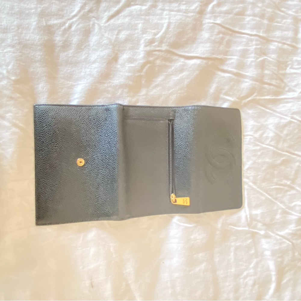 CHANEL Caviar Skin Tri-Fold Wallet Flap Wallet Black - Picture 3 of 12